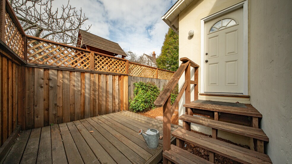 More Photos Of 717 C St, San Rafael Office For Sale