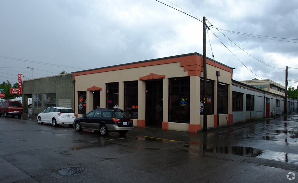 More Photos Of 118 Cherry St NE, Olympia Storefront Retail Office For Lease