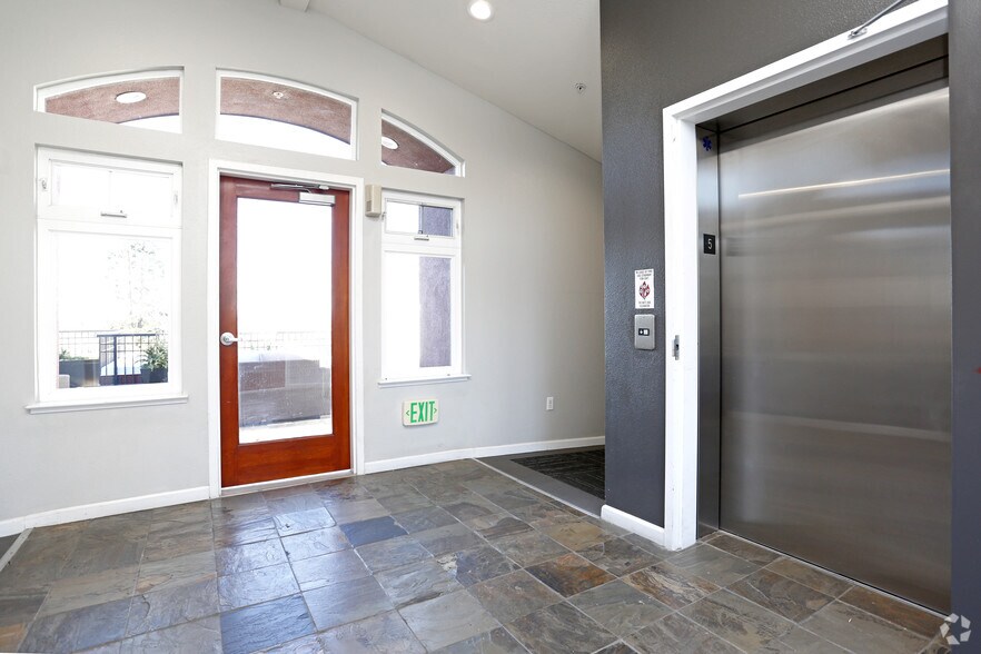 More Photos Of 1797-1801 Shattuck Ave, Berkeley Apartments For Lease