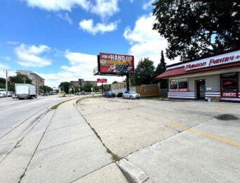 More Photos Of 405 S Park St, Madison Freestanding For Lease