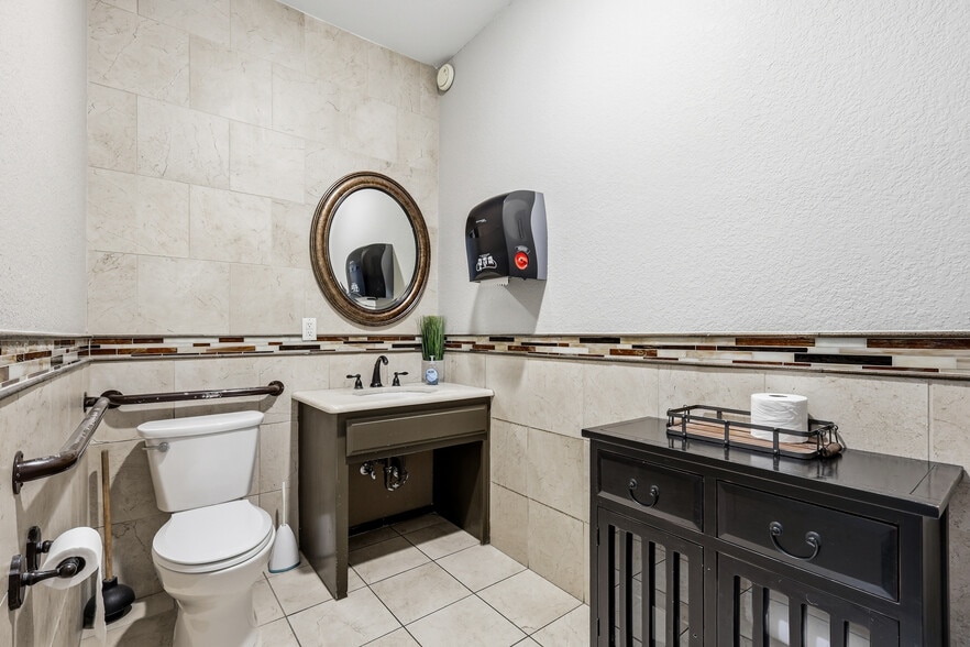 More Photos Of 2438 Lillian Miller Pky, Denton Office For Lease