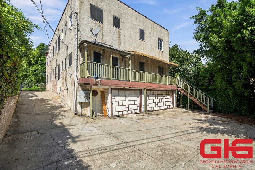 More Photos Of 1118 S Sycamore Ave, Los Angeles Apartments For Sale
