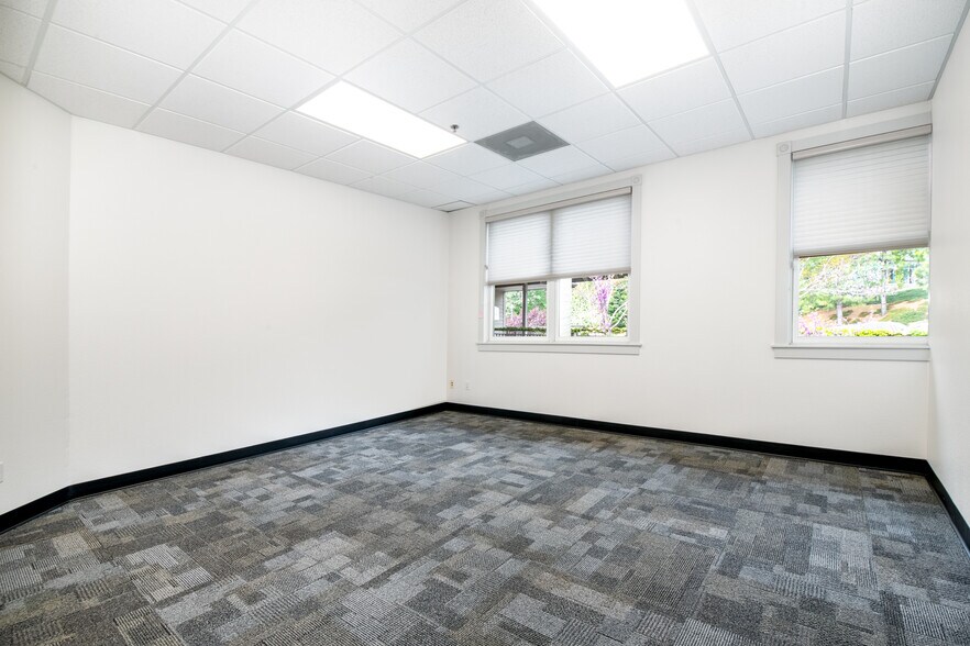 More Photos Of 140 Litton Dr, Grass Valley Medical For Lease