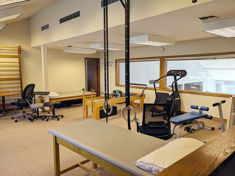 More Photos Of 60 Penny Ln, Watsonville Medical For Lease