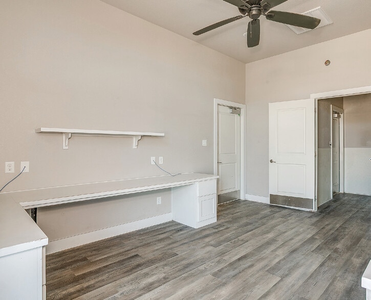 More Photos Of 9715 Santa Paula Dr, Fort Worth Unknown For Lease