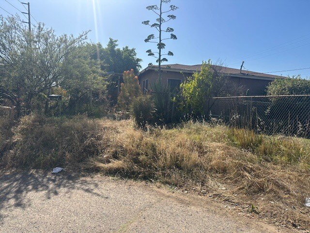 More Photos Of 501 W Lambert Rd, La Habra Industrial For Sale