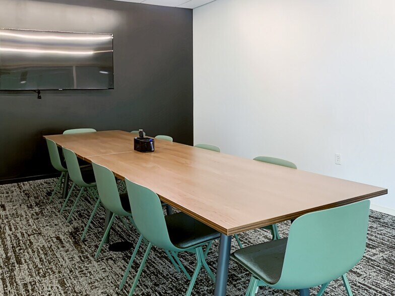 More Photos Of 12358 Parklawn Dr, North Bethesda Coworking Space