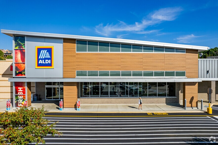 More Photos Of 4041-4073 Washington Rd, McMurray Unknown For Sale