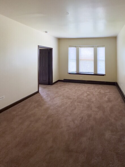 More Photos Of 5947-5959 S Indiana Ave, Chicago Apartments For Sale