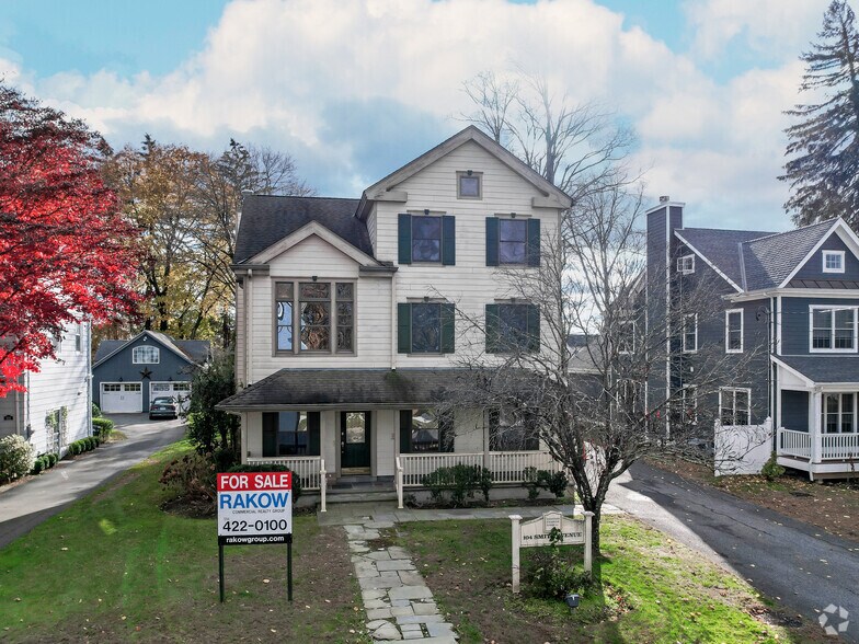 More Photos Of 104 Smith Ave, Mount Kisco Office For Lease