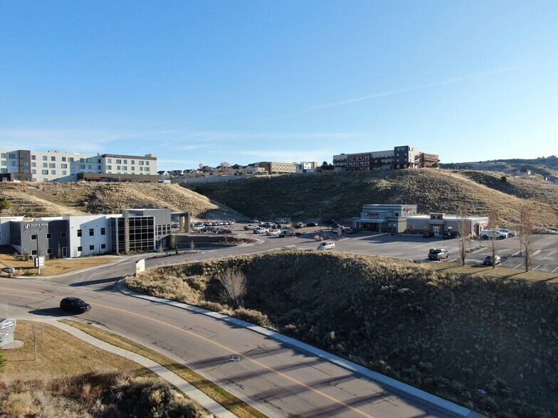 More Photos Of 122 S Vista View Dr, Pocatello Office For Lease