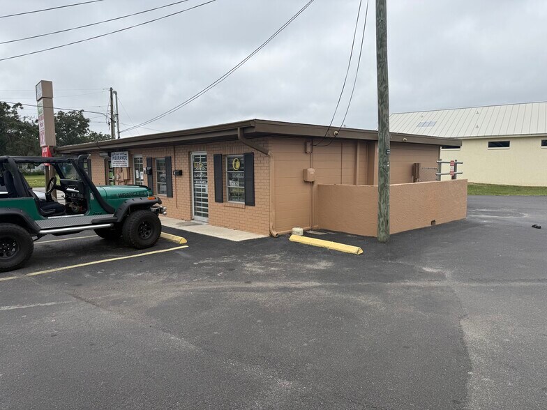 More Photos Of 1804 W Baker St, Plant City Office For Lease