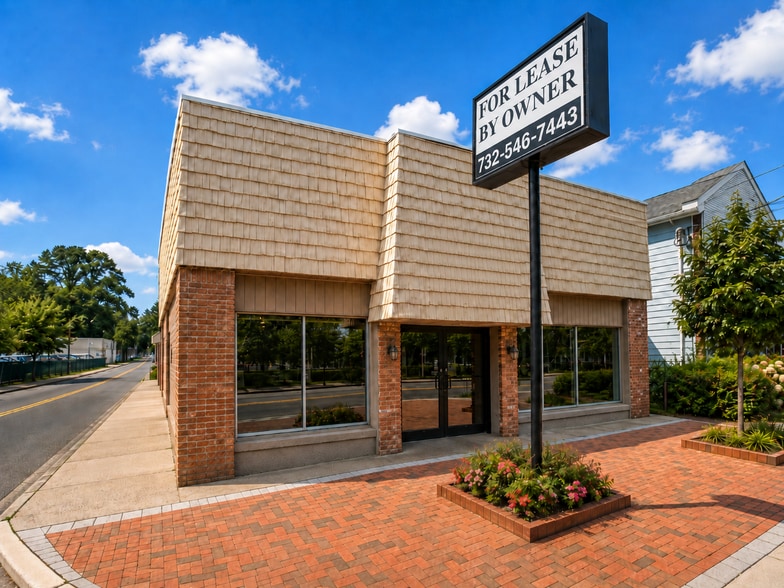 More Photos Of 432 Broad St, Shrewsbury Storefront For Lease