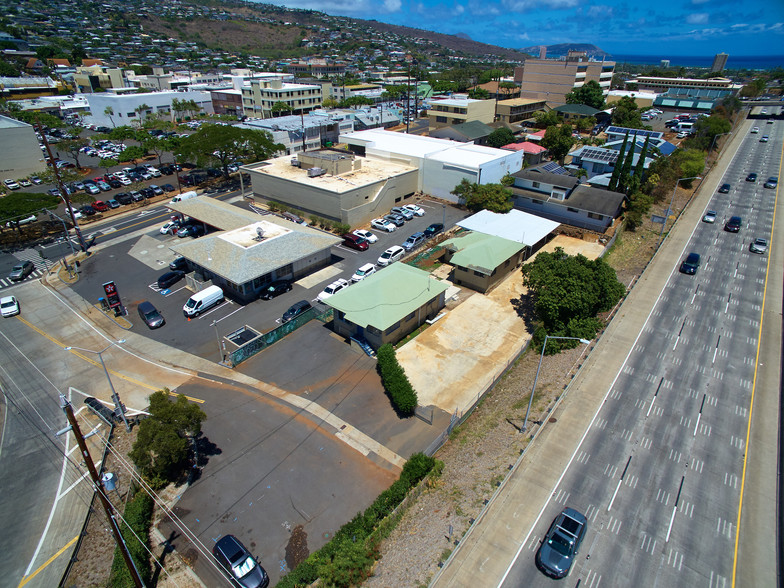 Primary Photo Of 1039 11th Ave, Honolulu Storefront Retail Office For Sale