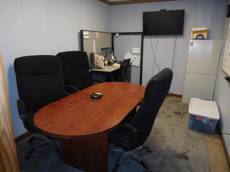 More Photos Of 1210 Champion Ferry Rd, Gaffney Flex For Sale