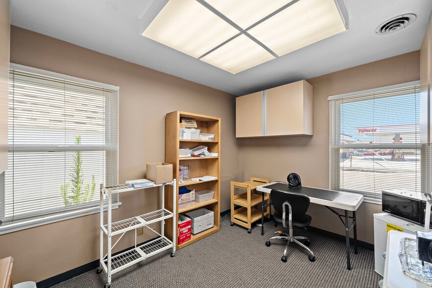 More Photos Of 700 S Brea Blvd, Brea Office Residential For Sale