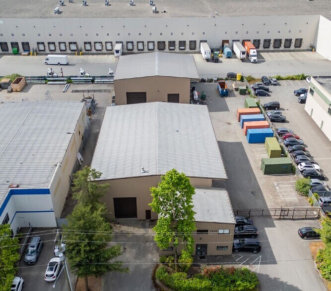 More Photos Of 7440 Wilson Ave, Delta Service For Lease