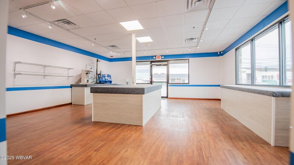 More Photos Of 535 E 3rd St, Williamsport Storefront Retail Office For Lease