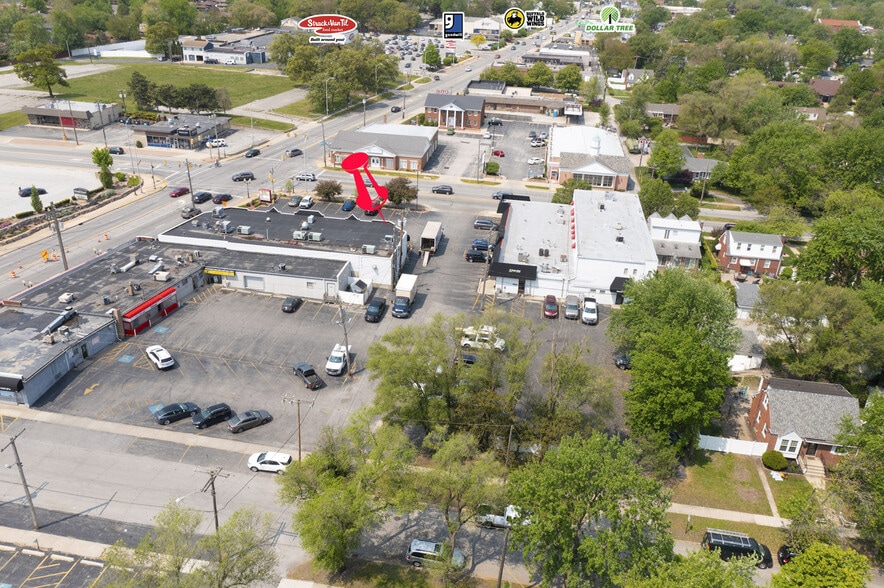 More Photos Of 215 Ridge Rd, Munster Unknown For Lease