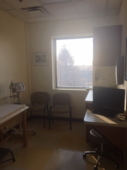 More Photos Of 1000 Randall Rd, Geneva Medical For Sale