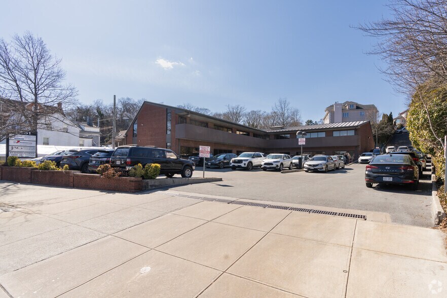 More Photos Of 1551 Richmond Rd, Staten Island Medical For Lease
