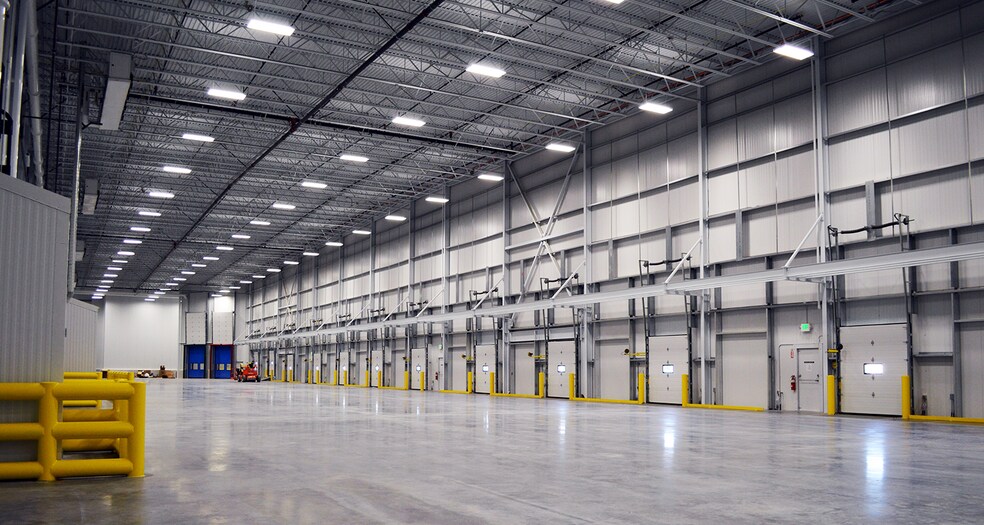 More Photos Of 5000 Randolph Rd, Moses Lake Unknown For Lease