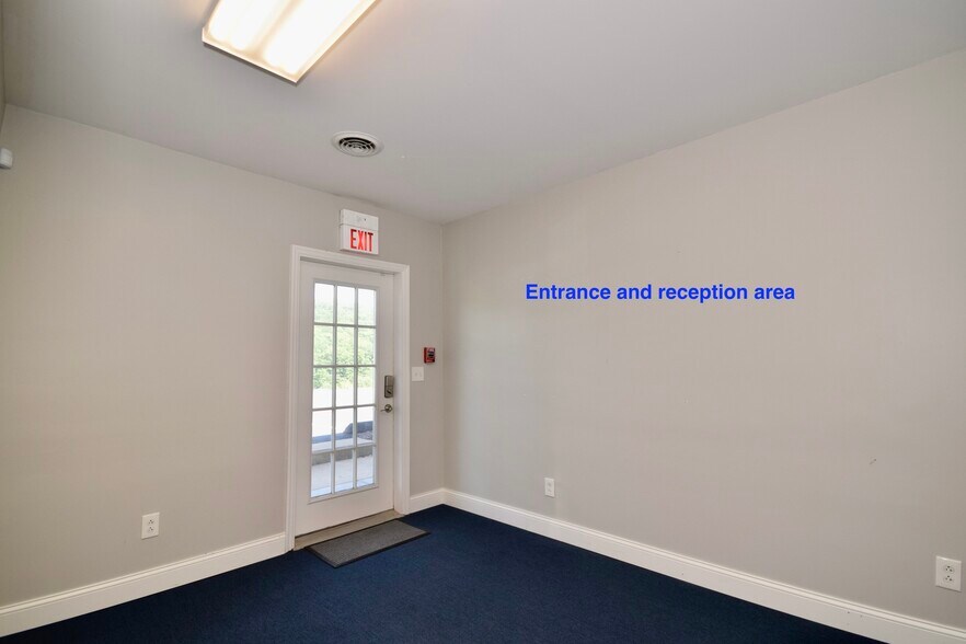 More Photos Of 7204 Executive Pky, House Springs Medical For Lease