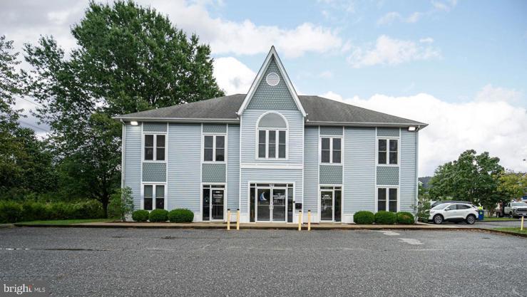 Primary Photo Of 102 St Claire Pl, Stevensville Medical For Lease