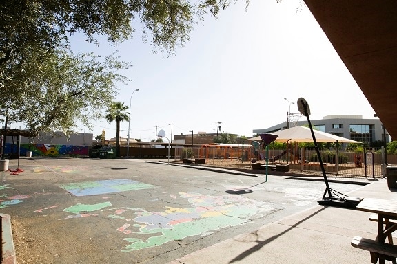 More Photos Of 5050 N 19th Ave, Phoenix Schools For Lease