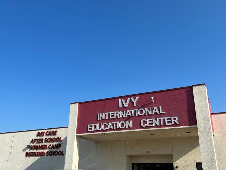 More Photos Of 903 W Parker Rd, Plano Schools For Sale