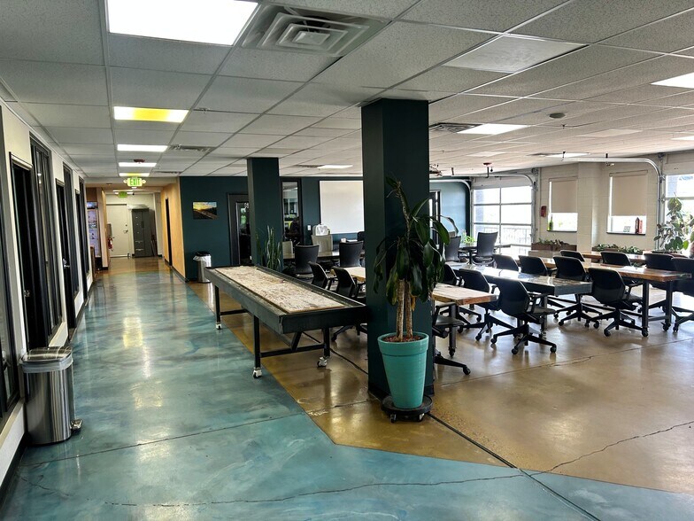 More Photos Of 1600-1630 Federal Blvd, Denver Freestanding For Lease