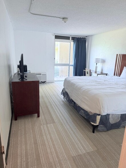 More Photos Of 2901 S Van Buren St, Enid Hotel For Sale