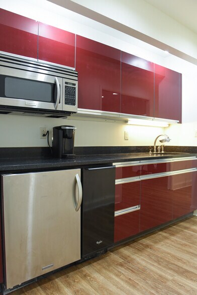 More Photos Of 431 Johnston St SE, Decatur Medical For Lease