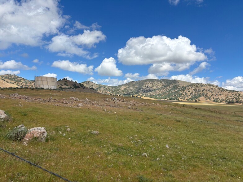 More Photos Of Capital Hills Pky, Tehachapi Land For Sale