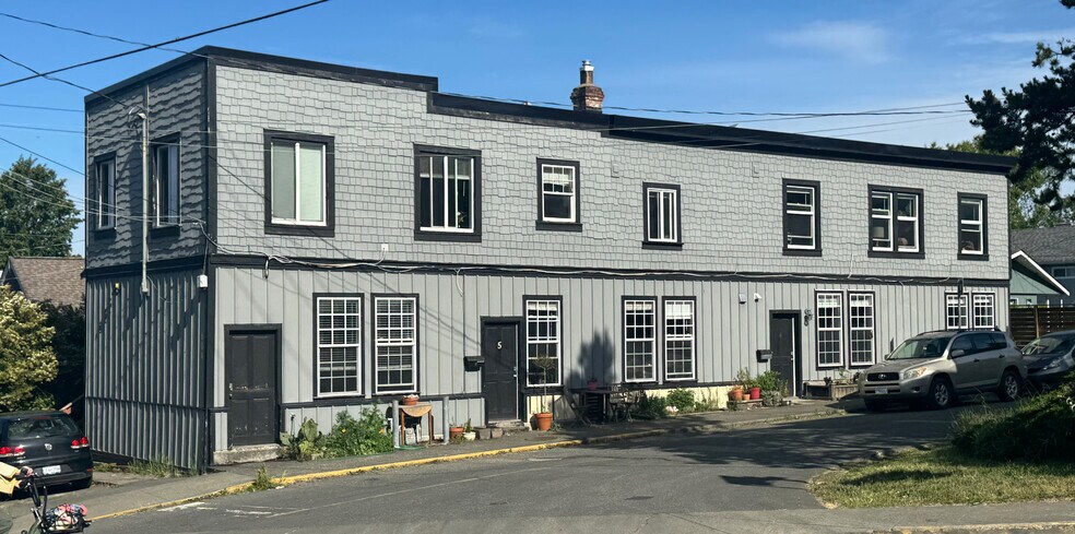 Primary Photo Of 604 Wilson St, Victoria Apartments For Sale
