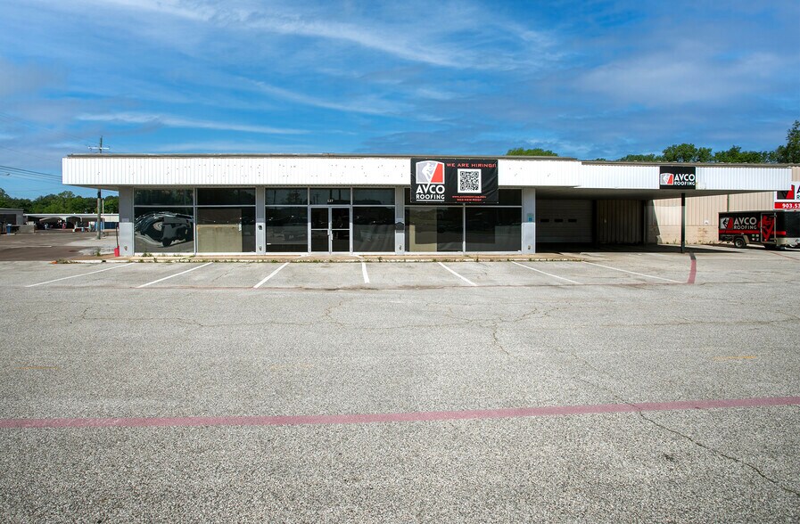 More Photos Of 127 SH 31, Longview Distribution For Lease