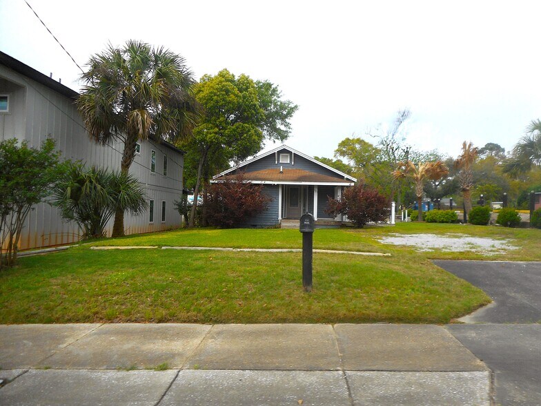 More Photos Of , Pensacola Unknown For Sale