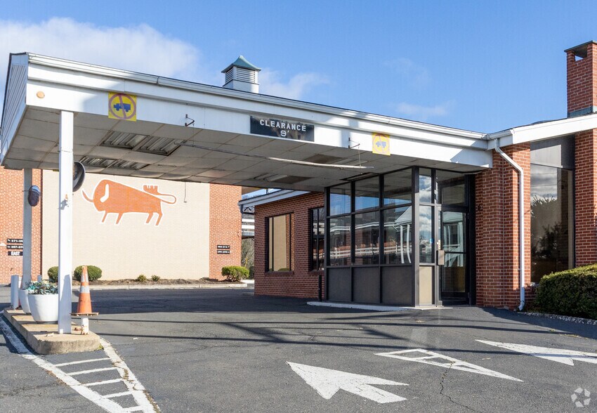 More Photos Of 1271 US Highway 22, Bridgewater Hotel For Sale