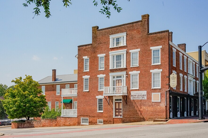 More Photos Of 480 E Broad St, Athens Apartments For Sale