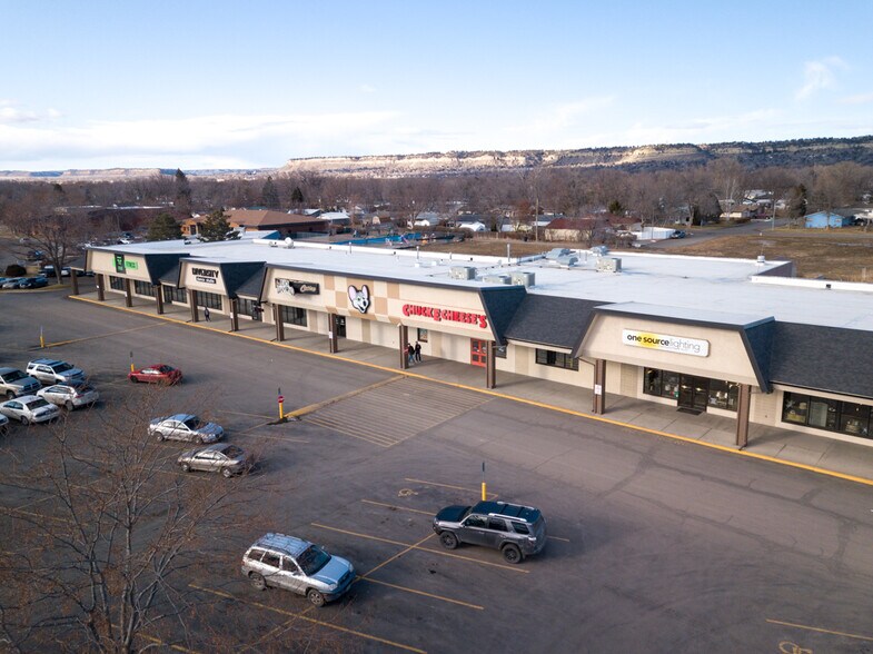 More Photos Of 100 24th St W, Billings General Retail For Sale