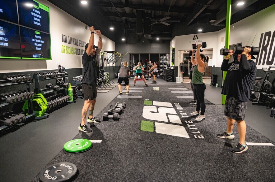 More Photos Of 1007 E Bidwell St, Folsom Storefront For Lease