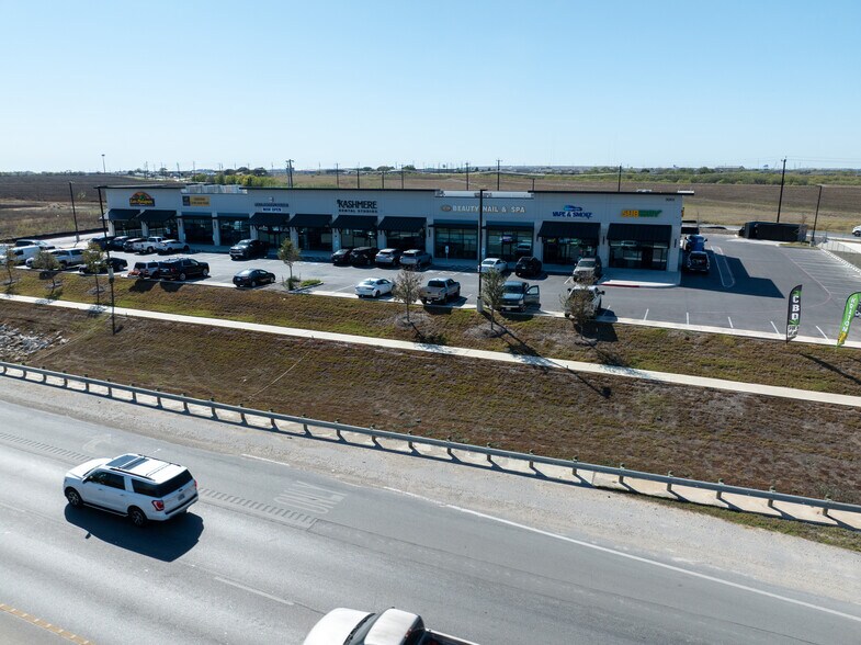 More Photos Of 3605 E Loop 1604, Converse Unknown For Lease