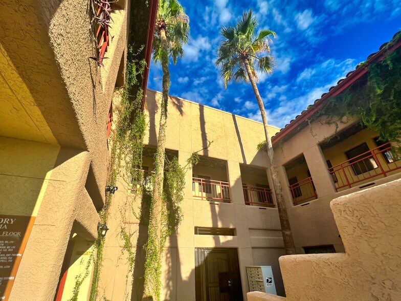 More Photos Of 5210 E Pima St, Tucson Office For Lease