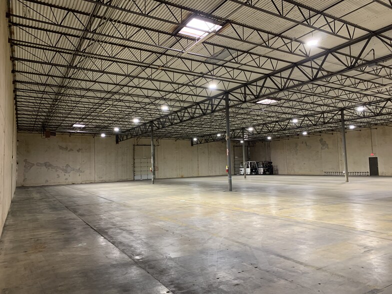 More Photos Of 2100 Exchange Dr, Arlington Industrial For Lease