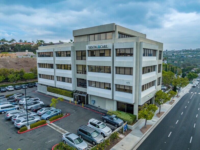 More Photos Of 675 Camino de los Mares, San Clemente Medical For Lease
