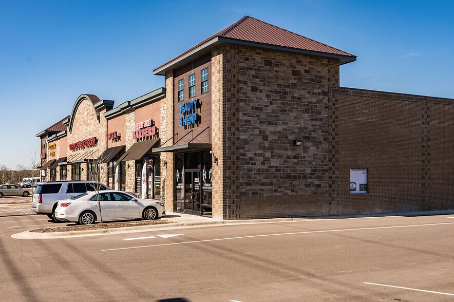 More Photos Of 101-129 Great Ln, Raeford Storefront Retail Office For Lease