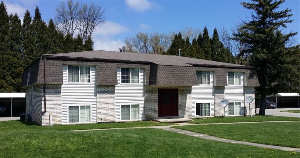More Photos Of 2163 N Center Rd, Saginaw Apartments For Sale