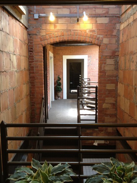 More Photos Of 109-115 N Center St, Northville Storefront Retail Office For Lease