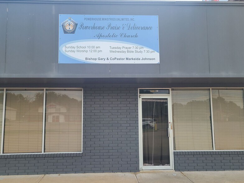 More Photos Of 5515 S Mingo Rd, Tulsa Unknown For Lease