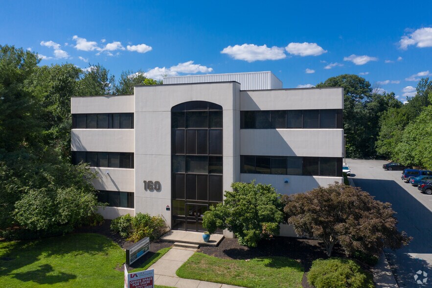 More Photos Of 160 Littleton Rd, Parsippany Office For Lease